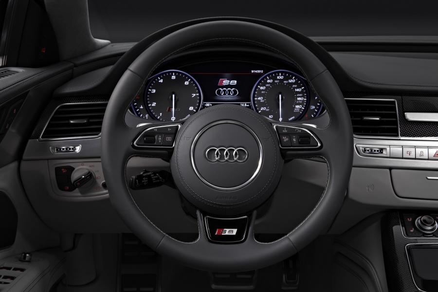 Панель приборов Audi S8 (D4) 2012 года  (NA) (фото 8 из 53)